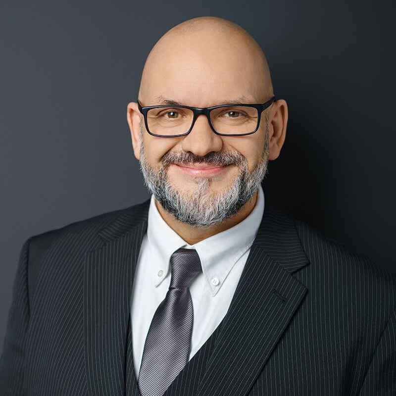 https://estudioteixido.com.ar/wp-content/uploads/2019/10/image_team_07.jpg